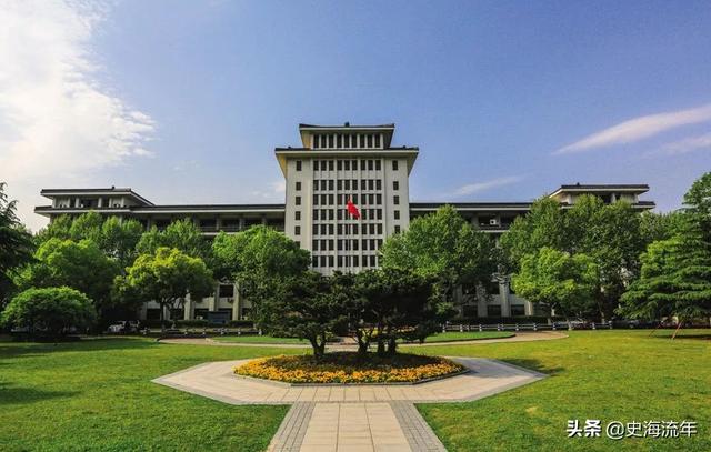 北京大学排名2022最新排名qs(北京最差十所大学)