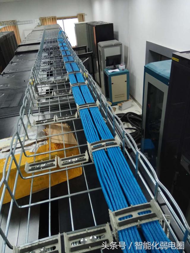 电脑怎么挂梯子上外网(网线高空架设方法)