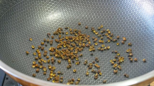 自学摆摊小吃100种菜(适合一人干的小吃生意)