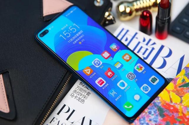 华为性价比高的千元手机排行榜2021(华为千元机性价比最高的手机最新)