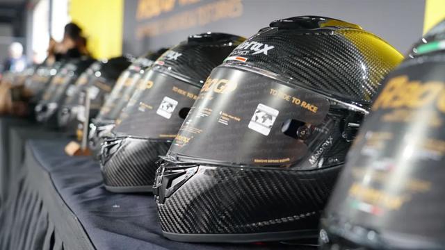 国产质量最好的头盔排名(国产摩托车头盔)