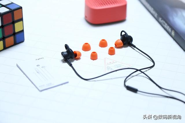 蓝牙耳机降噪和不降噪的区别(蓝牙耳机降噪轻度和深度)