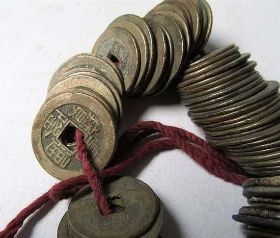 清朝时一两银子等于现在多少钱(清朝一文钱和一两银子)